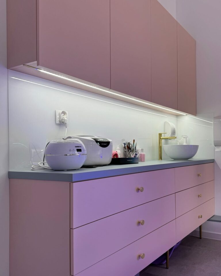 meble do salonu kosmetycznego